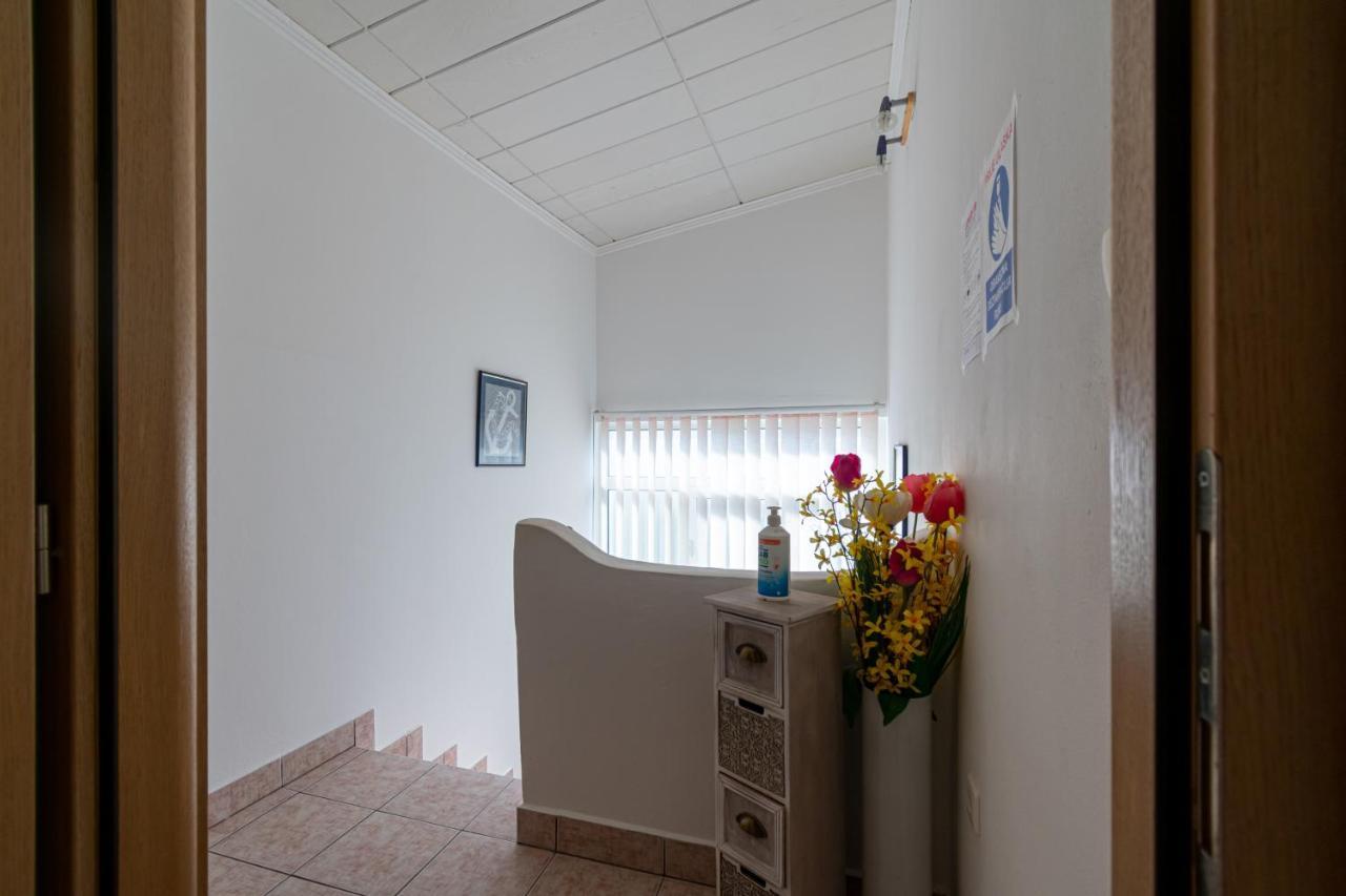 Apartments By The Sea Mandre, Pag - 4093 Kolan Bagian luar foto
