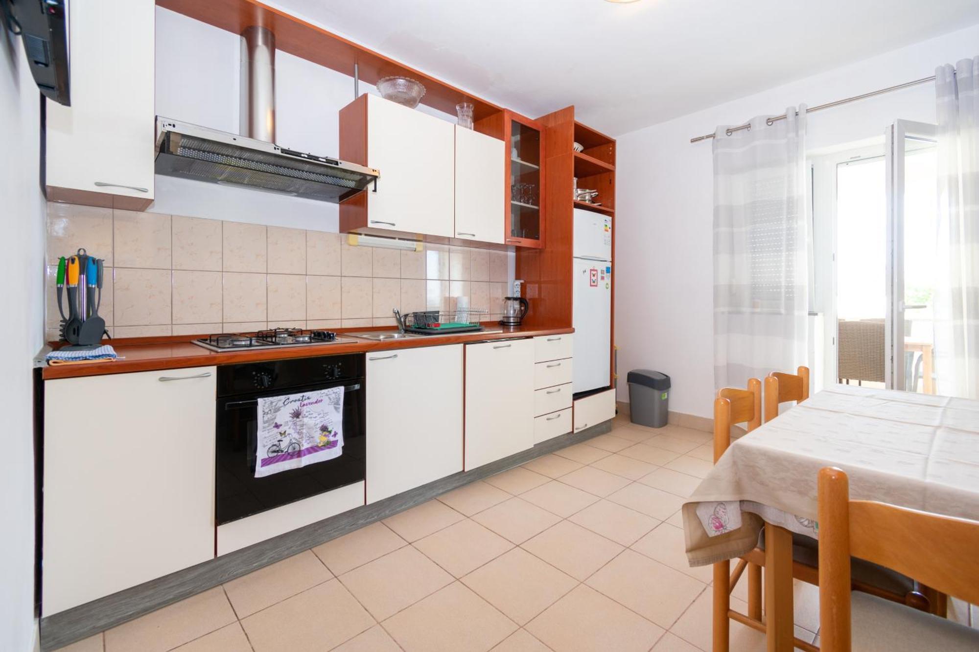 Apartments By The Sea Mandre, Pag - 4093 Kolan Ruang foto